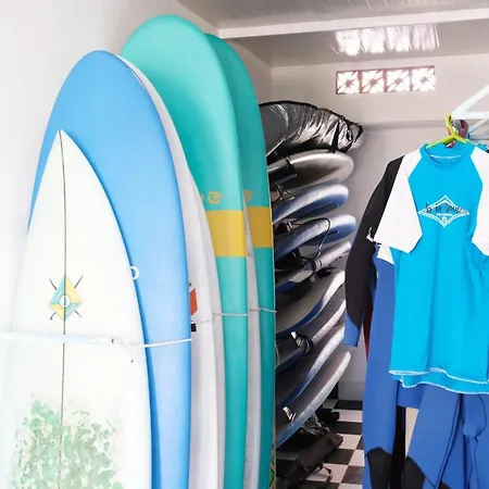 West Coast Surf 아레이아 브랑카