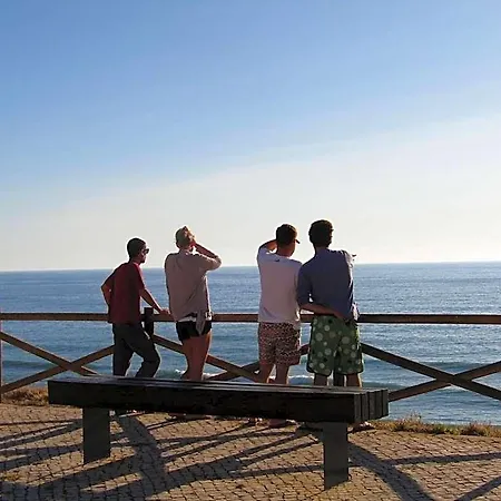 West Coast Surf Vandrerhjem Areia Branca