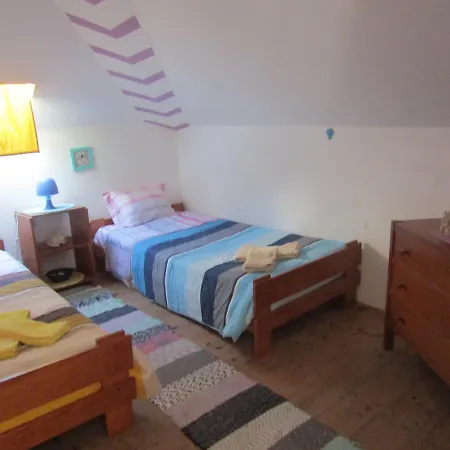 West Coast Surf 호스텔 *