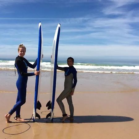 West Coast Surf 호스텔 *