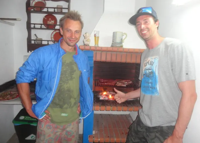 West Coast Surf אכסניה ארייה ברנקה