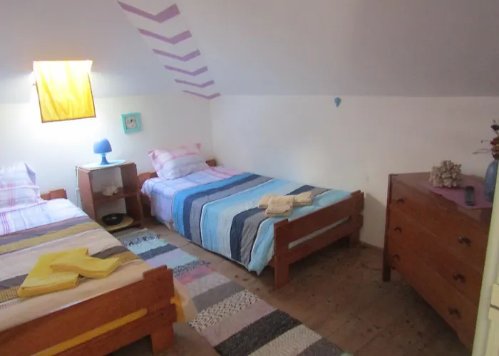 West Coast Surf אכסניה *