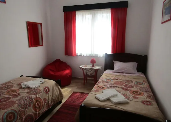 אכסניה West Coast Surf